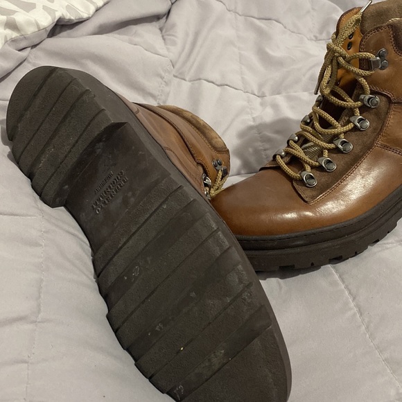 almost new original used boots size 9.5 its brand is brunello cucinelli - Picture 4 of 5